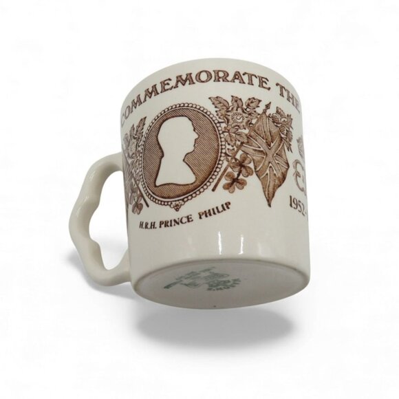 Masons Silver Jubilee Mug Queen Elizabeth II and Prince Philip England Vintage - Picture 10 of 10